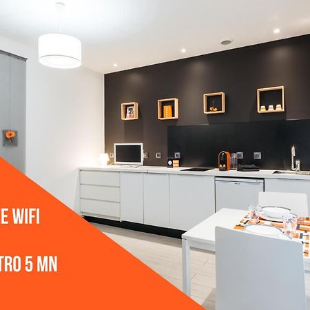 Апартаменты Le 9Eme- Metro Valmy-HomaЛион Экстерьер фото